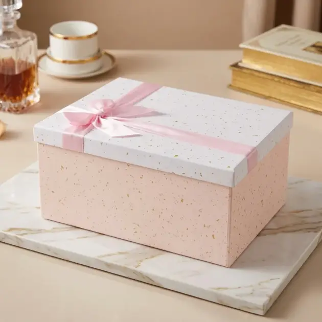 Gift Box with matching ribbon - Pink